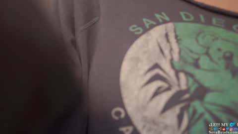 SeraReads online show from December 22, 5:45 am