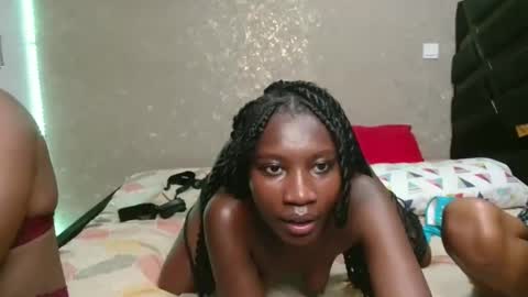 Serene online show from November 21, 6:54 pm