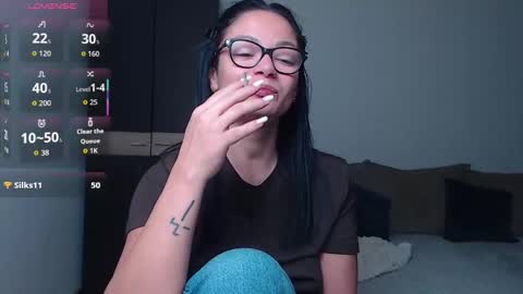 SereneSophi online show from February 3, 2:53 am