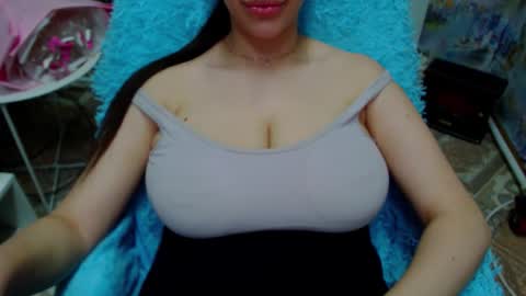 seu_cute online show from February 11, 3:24 pm