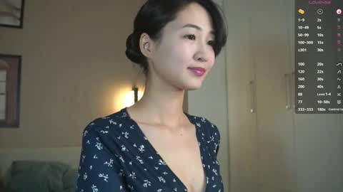 Sana online show from December 19, 2:20 pm