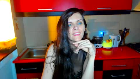 sexqueen1111 online show from February 8, 10:56 pm