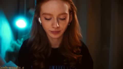 Liz online show from November 26, 9:16 pm