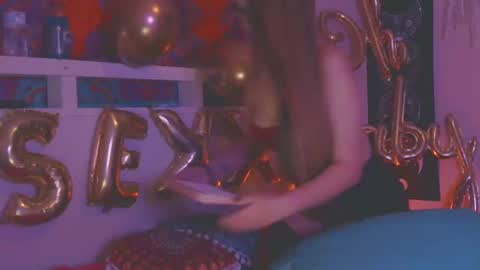 SEXX JUNKIEE online show from December 16, 4:55 am