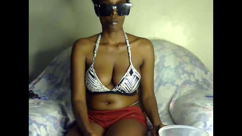 Natural boobs online show from November 28, 9:45 am