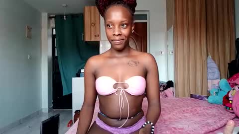 Sexxy Flave online show from October 12, 11:45 am