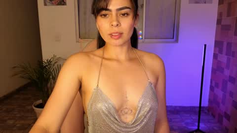  Angie   online show from January 17, 9:28 pm