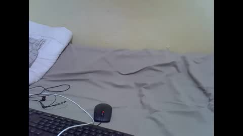 sexy_claude96 online show from January 11, 7:19 pm