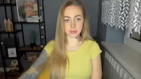 C o r a l i e online show from January 7, 7:31 am