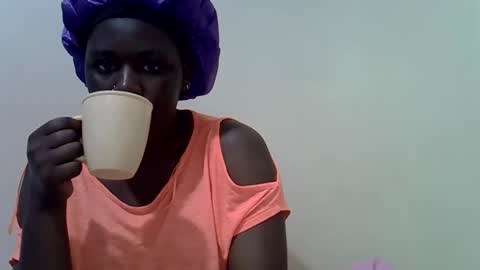 sexy_divah23 online show from April 15, 8:26 am