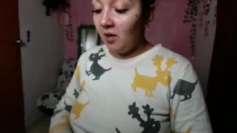 sexy lolas online show from February 25, 2:03 am