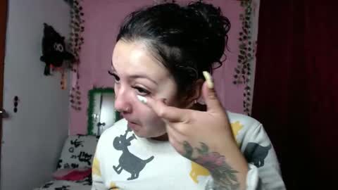 sexy lolas online show from February 26, 3:03 am