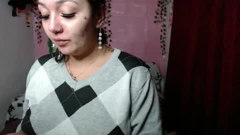 sexy lolas online show from March 1, 5:20 am