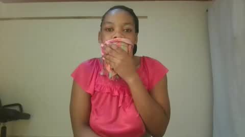 sexy_lyna online show from November 10, 5:24 am