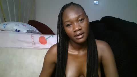 Nyla online show from March 10, 10:47 pm