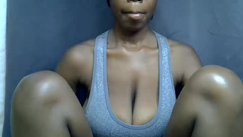 sexy_peach4 online show from June 30, 9:14 pm