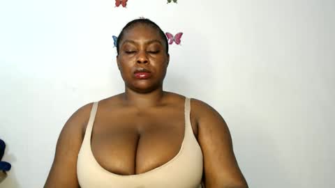 Luna online show from February 19, 7:24 pm