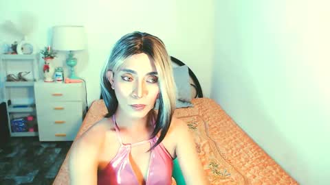 sexy yllone online show from June 8, 2:29 pm