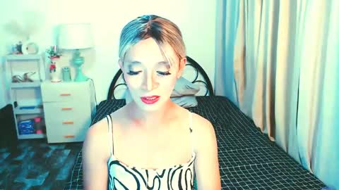 sexy yllone online show from June 6, 12:22 pm