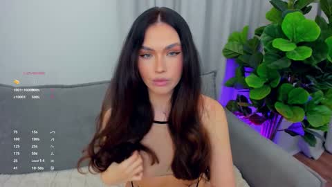 Lou online show from October 26, 8:48 pm