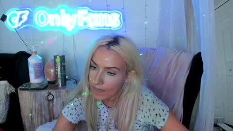 Ashley Teal online show from February 8, 2:15 am