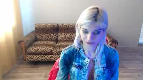 sexybeatriice online show from February 27, 7:12 am