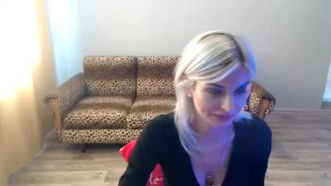 sexybeatriice online show from September 28, 8:08 am