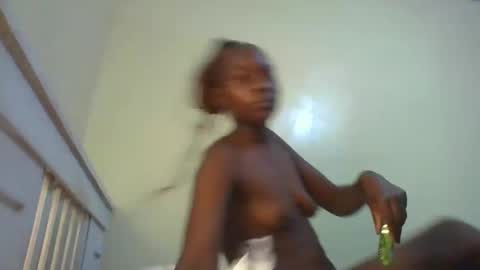 Sexybilha483 online show from March 9, 12:42 pm