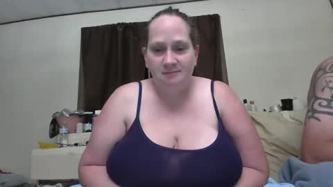 Etowngirl14 online show from September 28, 3:35 am