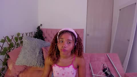 sofia online show from December 18, 8:41 am