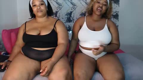 SEXYCHILL online show from April 15, 7:58 pm