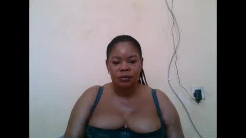 EMILY online show from November 18, 7:42 am