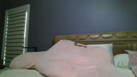 LisaisLuscious online show from March 11, 2:09 pm