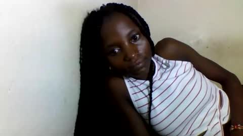 VIVIAN online show from February 14, 5:30 am