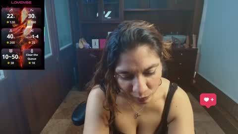 R A C H E L online show from February 10, 12:19 pm