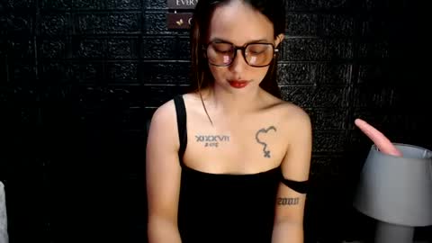 sexyscaroline online show from June 13, 3:15 am