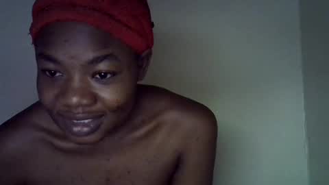 sexyshaz22 online show from June 13, 6:00 am