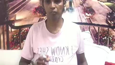 sexyva4u2luv online show from March 3, 5:16 am