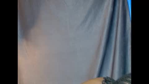 Blue online show from March 11, 7:03 am