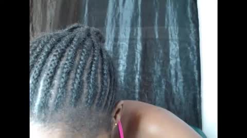 Blue online show from November 4, 3:06 pm