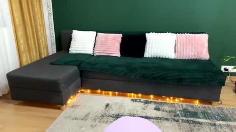 Sexycouple online show from December 3, 6:57 am