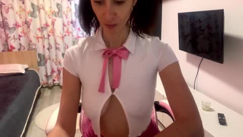 Sexycouple online show from January 18, 6:45 am