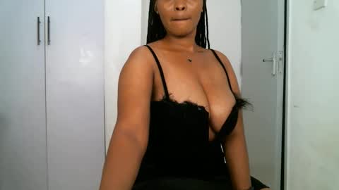 sexyyebonyy7 online show from September 16, 2:36 pm