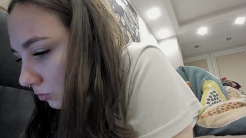 shadow_raffi online show from December 14, 2:21 pm