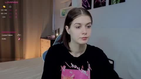 shadowlaceee online show from November 6, 4:13 pm