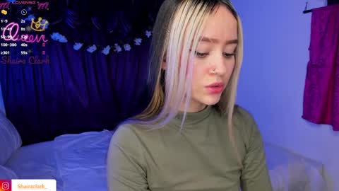 Shaira Clark online show from April 7, 2:13 am