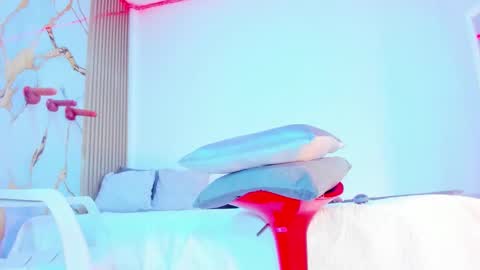 shalomexotic online show from October 24, 12:12 pm