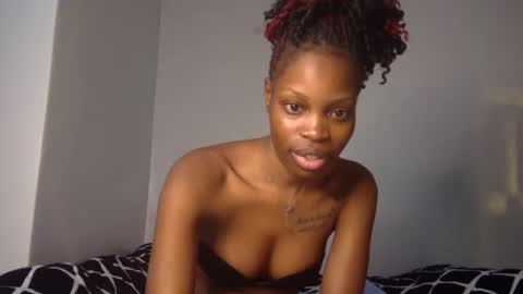 shania_sleigh online show from January 13, 9:52 pm