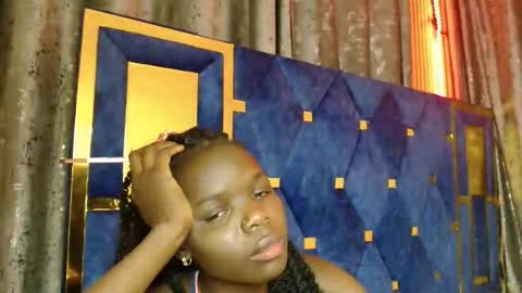 Shaniz online show from November 17, 2:01 am