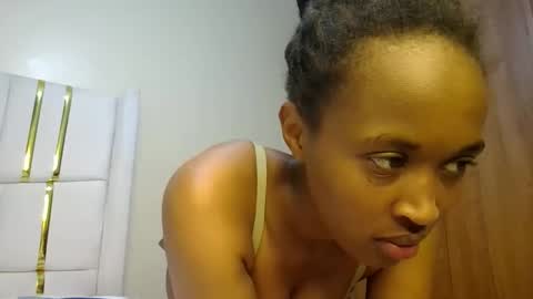 shanizz online show from February 27, 3:47 am